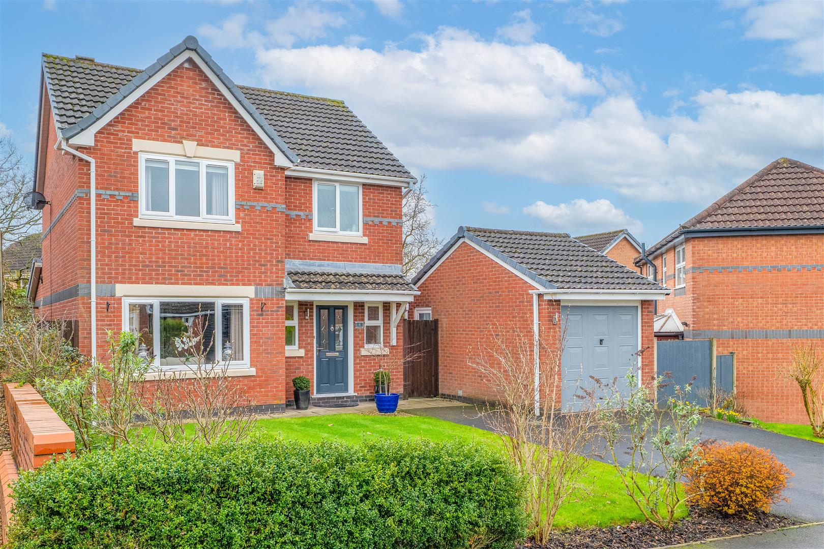 3 bed property in Windflower Drive, Leyland